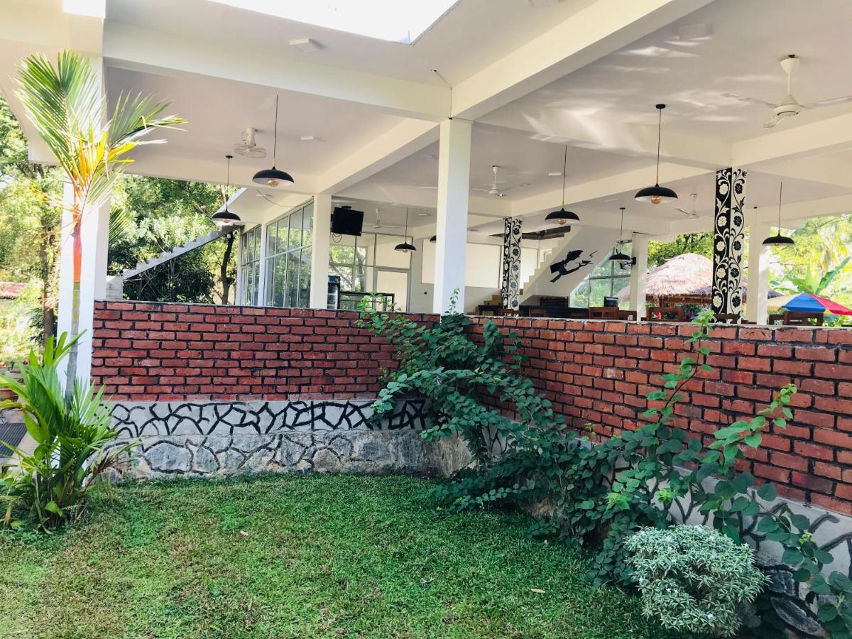 Leisure Port Restinn ويلاوايا المظهر الخارجي الصورة